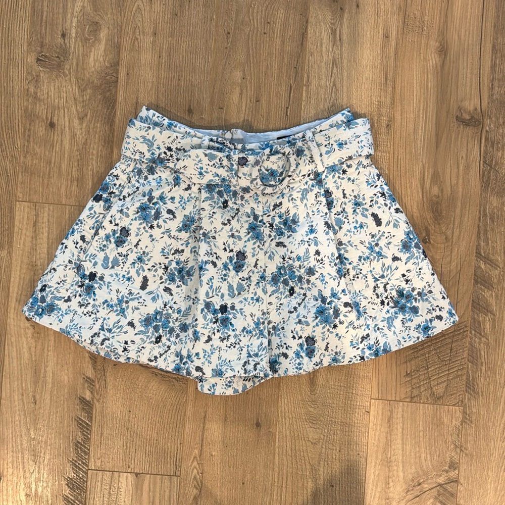 Majorelle shorts